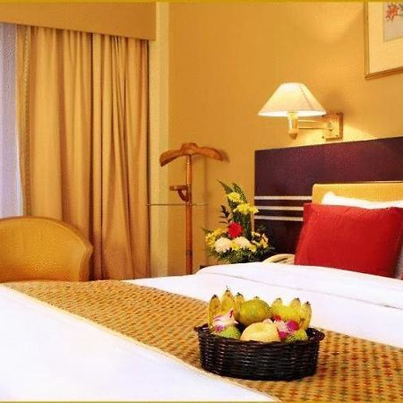 Tiara Medan Hotel & Convention Center Екстер'єр фото